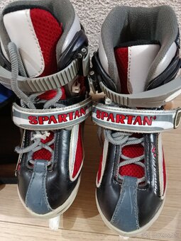 Nastavovacie korčule a prilba - 2