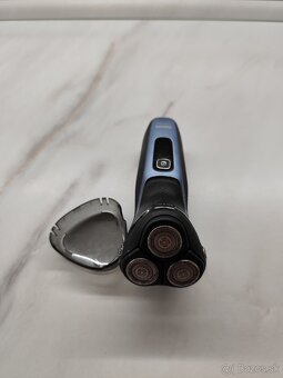 Holiaci strojček Philips series 3000 - 2