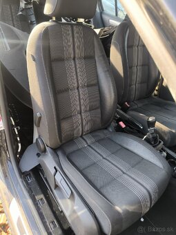 GOLF MK5 MK6 SEDADLÁ KOŽA/LÁTKA - 2