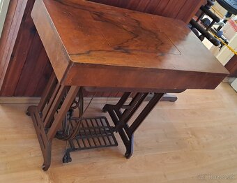 Predam stary šijaci stroj Minerva - 2