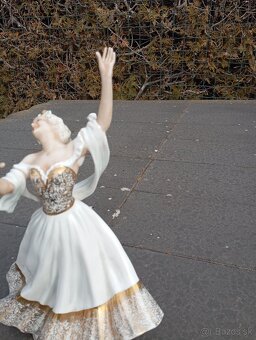 Predám pekný porcelán - 2