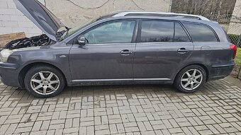 Toyota Avensis na ND - 2