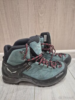 Dámske turistické topánky - Salewa MTN Trainer Mid GTX - 2