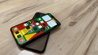 Vymenim predam iPhone XS MAX 256gb - 2