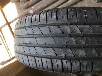 Predám pneu 235/60 r16 - 2
