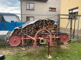 Traktor, obracačka, kosačka - 2