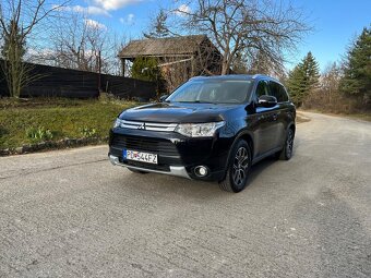 Mitsubishi Outlander 2.2 DI-D Intense+ A/T - 2