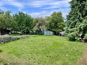 STAVEBNÝ POZEMOK s IS, 900 m2, BUDATÍN - 2