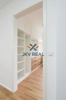 JKVreal ponúka na predaj štýlový 2-izbový byt s balkónom - 2