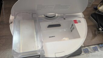 Robotický vysavač Roborock S8+ bílá barva - 2