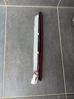 Land Cruiser 120 brzdové svetlo 81570-60080, 81570-60081 - 2