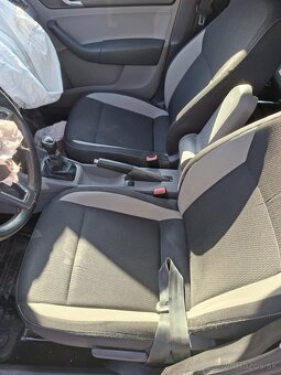 Rozpredám Škoda Rapid Spaceback 1.2Tsi 81kw CJZD - 2