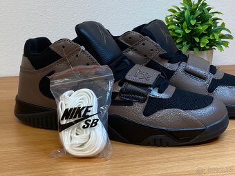 Jordan Jumpman Jack TR Travis Scott “Dark Mocha” - 2