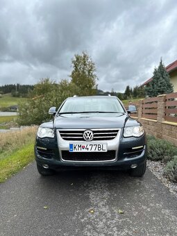 Volkswagen Touareg 3.0 tdi - 2