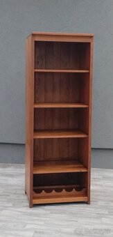 Knižnica – regál. - 2