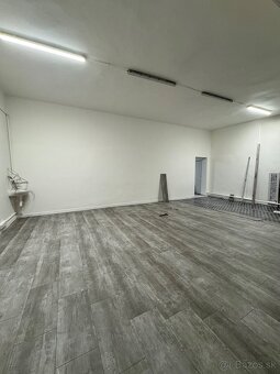 Predam vynilovu podlahu - 2