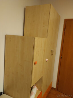 Skriňa regál detskej izby - 2