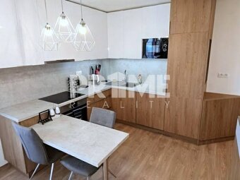 Krátkodobý nájom - 2i byt, novostavba, loggia, Muchovo nám., - 2