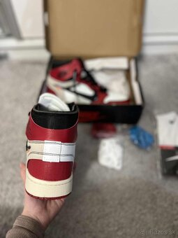 Nike Air Jordan 1 Retro High Off-White Chicago - 2