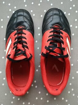 Kopačky Adidas č.33 - 2