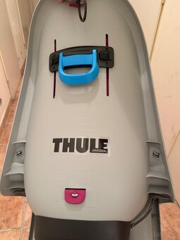 Polohovatelna zadná sedačka Thule - 2