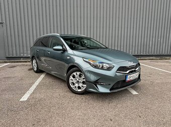Kia Ceed SW 1.5 T-GDi Silver A/T - 2