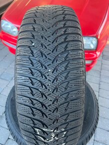 Zimme Kumho Wintercraft 215/65 R16 - 2