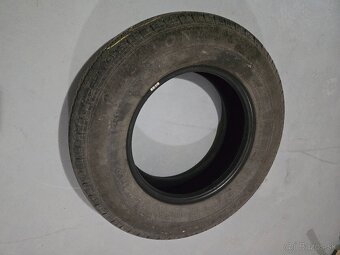 Predám 215/75 R16C Austone - 2