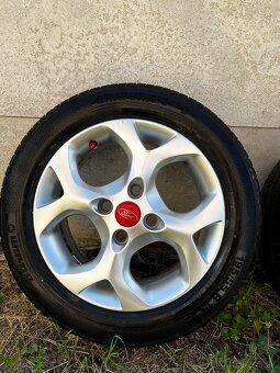 Ford fiesta originál elektróny. 195/55/r15 4x108r15 ET 47.5 - 2