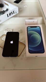 iPhone 12 128GB – Modrý - 2