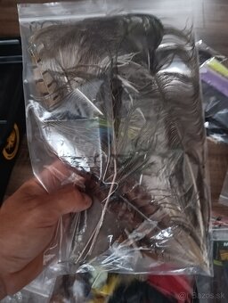 Materiál na viazanie mušiek - 2