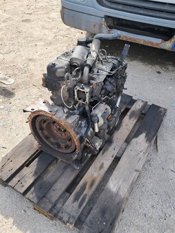 motor YANMAR,CO - 2
