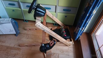 Logitech G25 volant na pc - 2