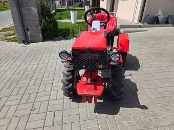 Traktor Tera-vari - 2