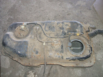 MITSUBISHI PAJERO PININ - 2