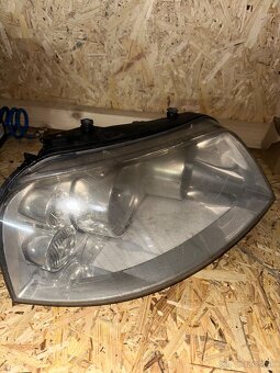Svetlo VW Sharan ľavá strana - 2
