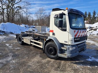 Predám Daf LF55.300 hákový nosič kontejner - 2