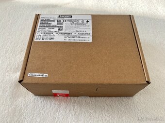 ThinkPad Lenovo Universal USB-C Dock + AC/DC Adapter 90W - 2