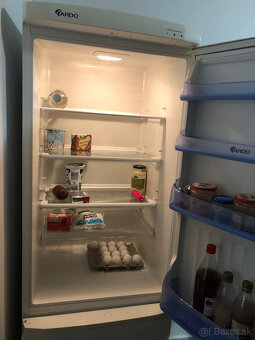 Chladnička s mrazničkou - 2