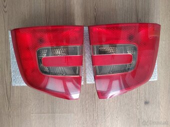 Škoda Octavia 2 combi zadné svetlá - 2