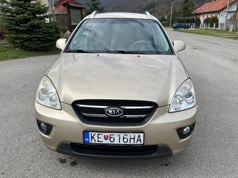 Predám KIA Carens III 2.0 CRDi - 7.miestne + 17" ALU sada - 2