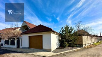 Na predaj: Moderný 4-izbový rodinný dom s prístavbou v obci - 2