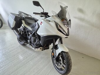 Honda NT 1100 - 2