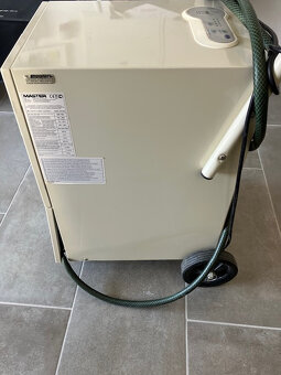 Priemyselny odvlhcovac Master DH751 - 2