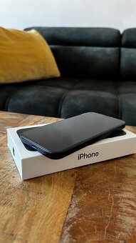 Predám iPhone 13, 128GB - 2