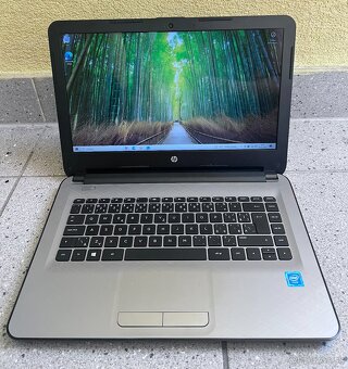 HP 14 / Celeron N3050 / 2GB RAM / 32GB Flash SSD / 14" - 2
