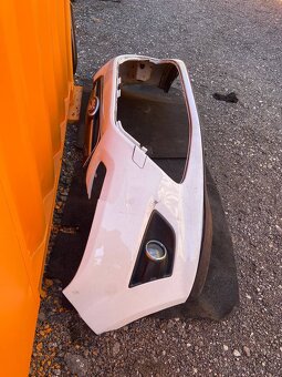 Predám predný nárazník na Ford C-MAX / Grand C-MAX - 2