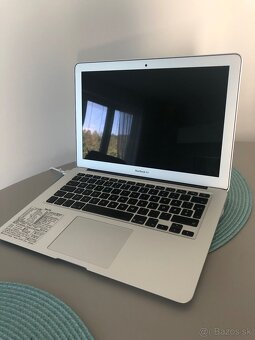 MacBook - 2