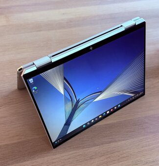 HP Spectre x360 14-ea0002nc + pero (stylus) - 2