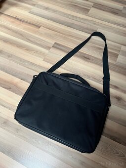 Predám tašku na notebook Port Design - 2